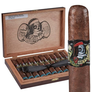 Deadwood Fat Bottom Betty Cigars by Drew Estate